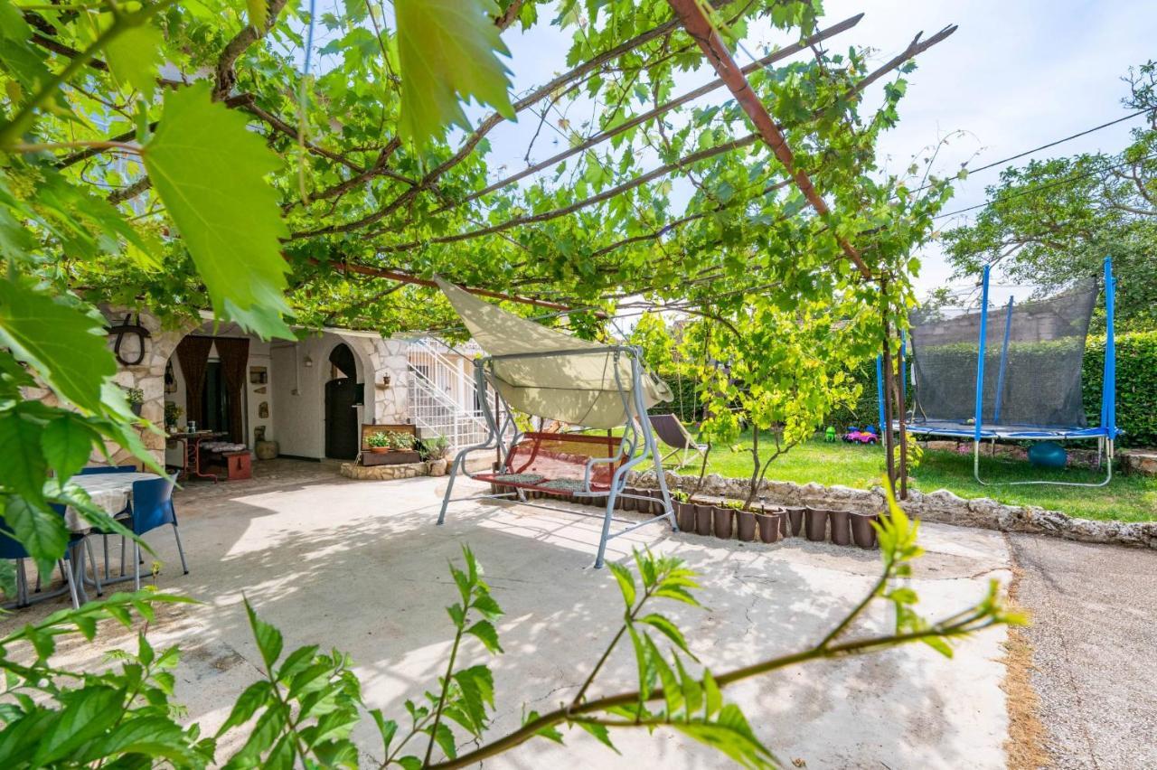 Marčana Holiday House Ruba מראה חיצוני תמונה