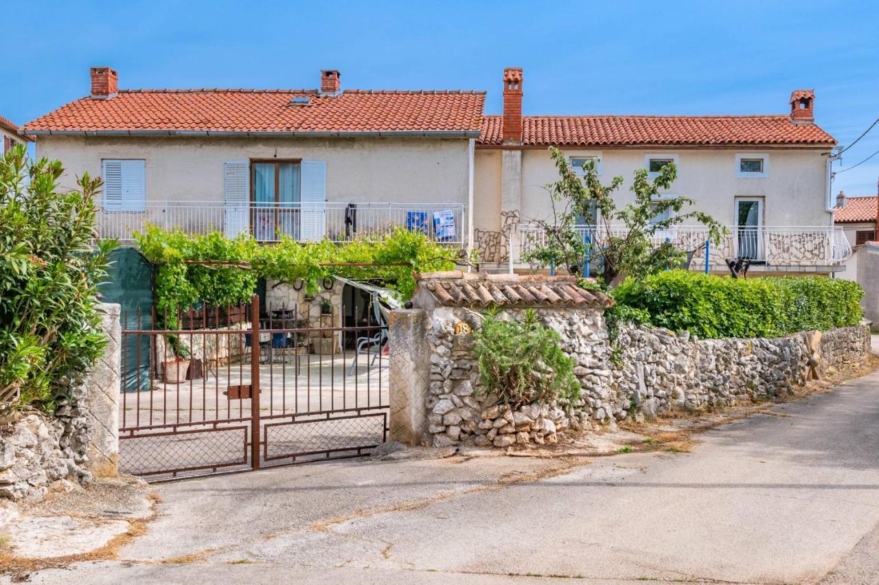 Marčana Holiday House Ruba מראה חיצוני תמונה