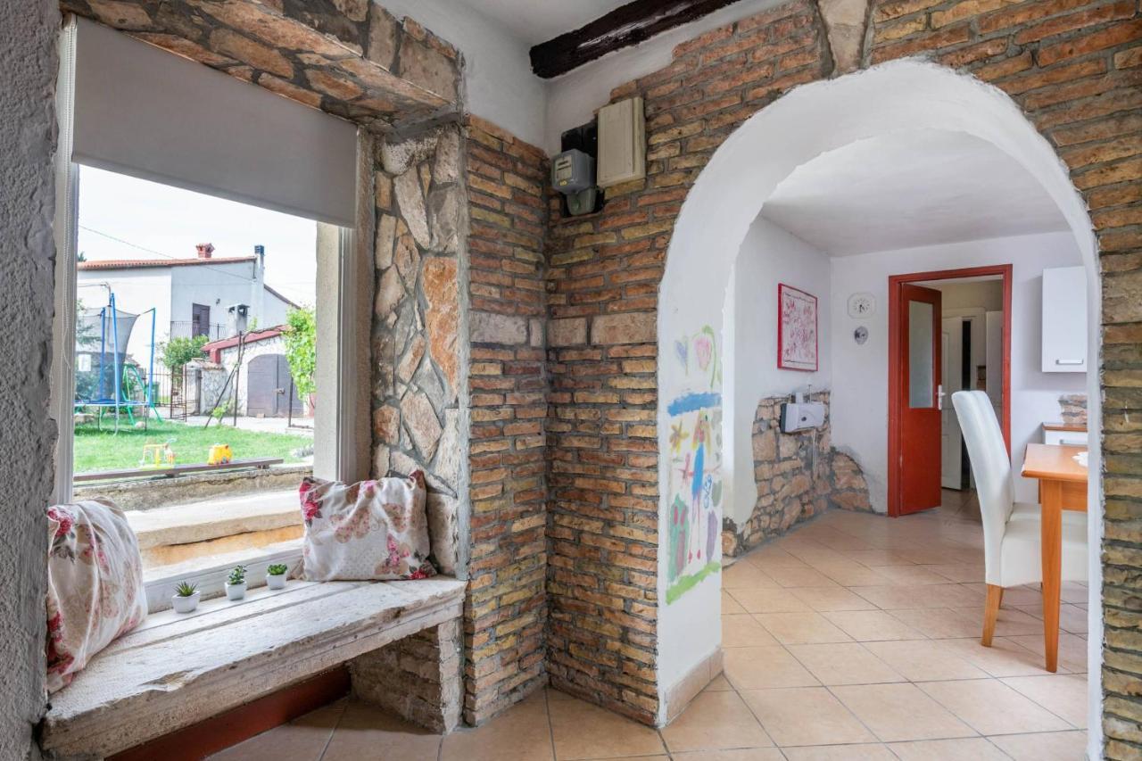Marčana Holiday House Ruba מראה חיצוני תמונה