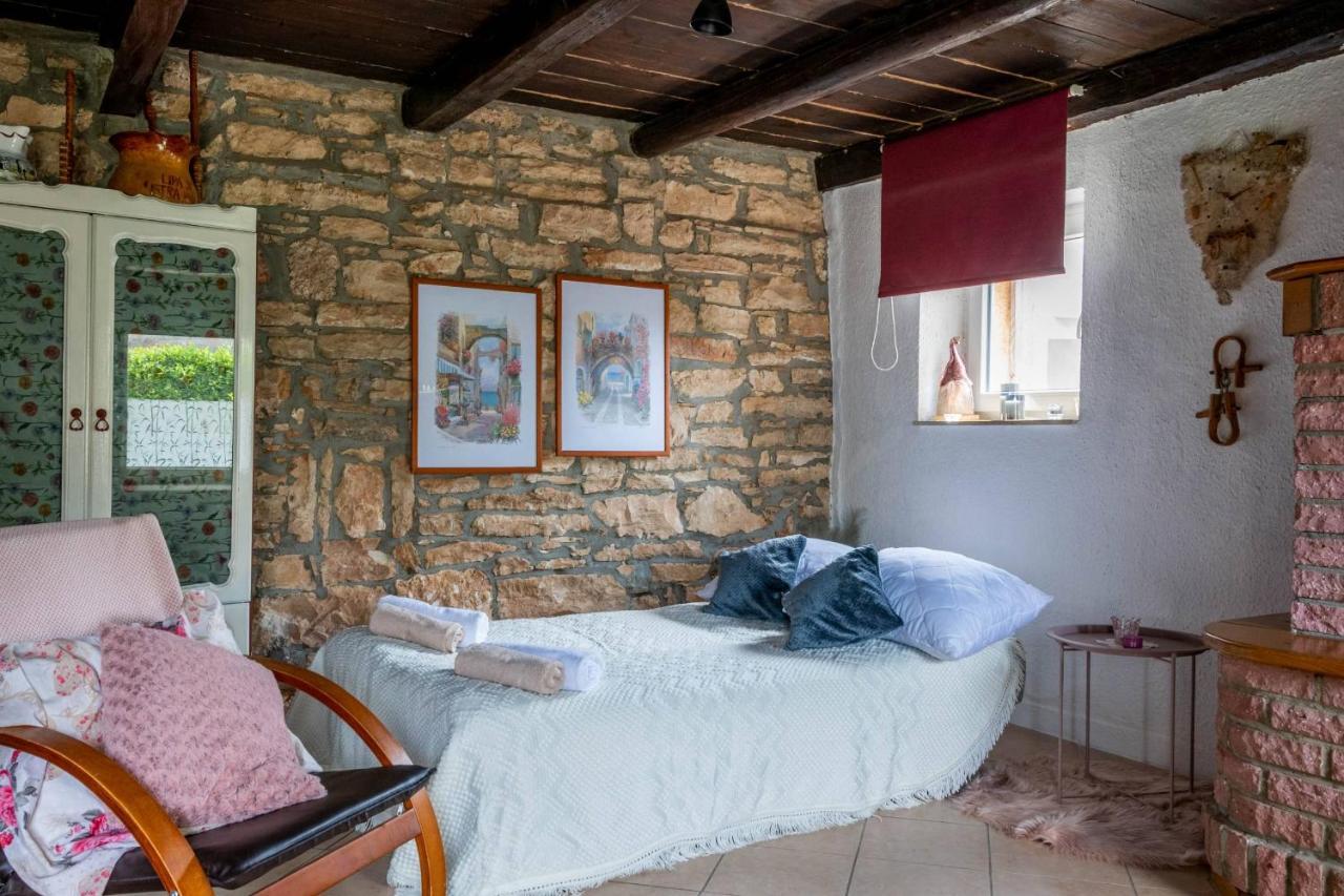 Marčana Holiday House Ruba מראה חיצוני תמונה